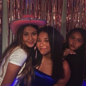 Meet your Posher, Barbara